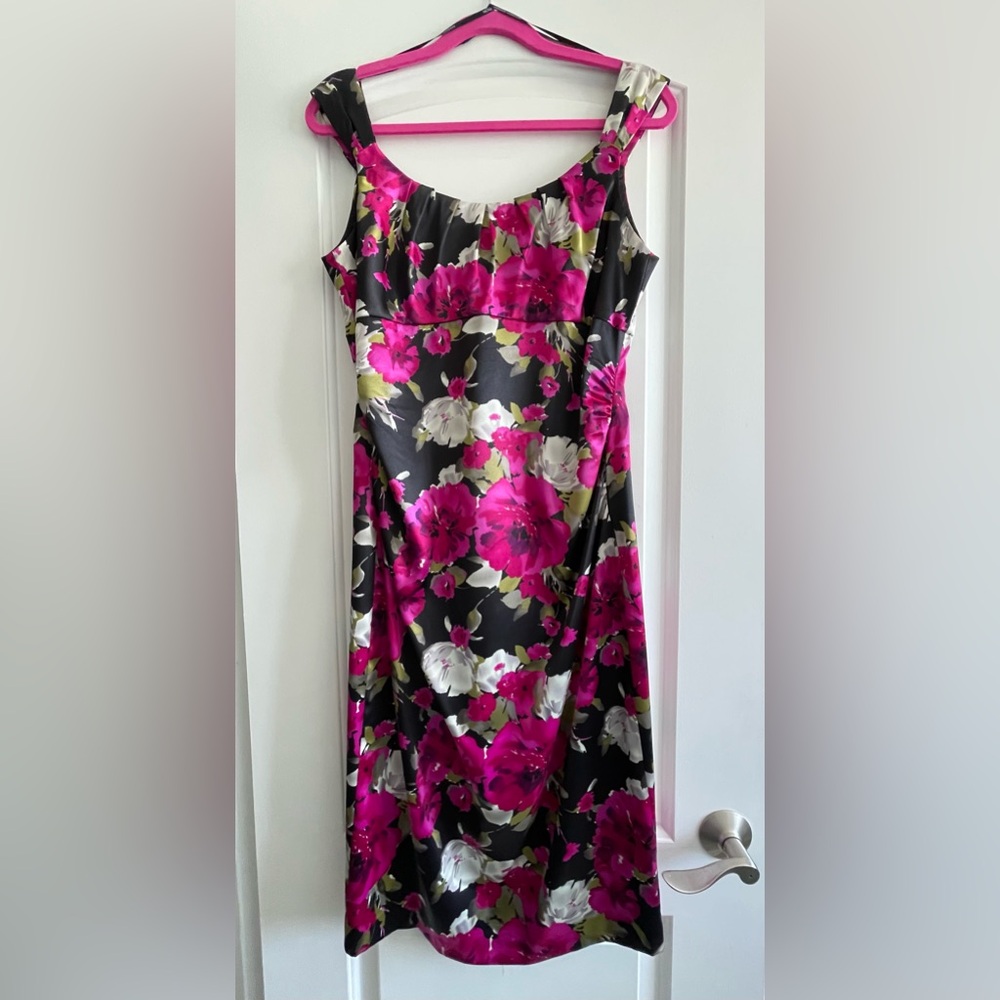 EUC! Maggy London Floral Midi Dress Sleeveless Scoop Neck - Picture 3 of 11